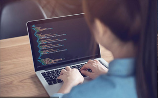 微山 api php源码,下载的php源码怎么运行呢？
